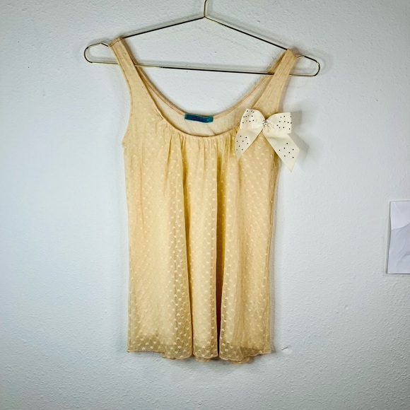 Julie’s Closet Women’s Small Cream Sleeveless Tank Top Bow Accent Polka Dot - Picture 1 of 16